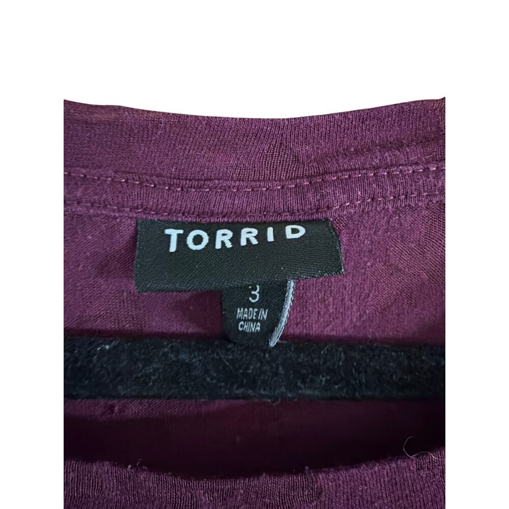Torrid Women's Plus Size Maroon Purple Sheer Floral T-Shirt Size 3 3X - Picture 5 of 5